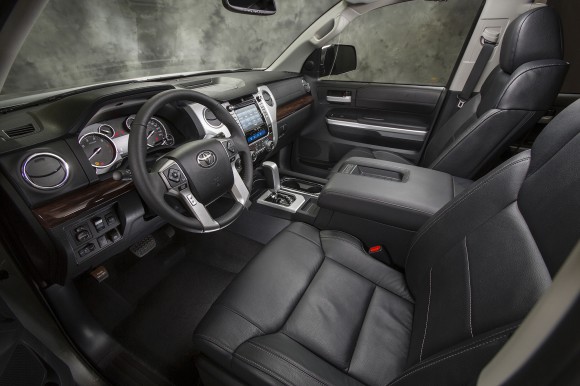 2014 Toyota Tundra truck