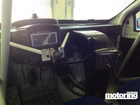 Clio-Cup-Race-Car-2