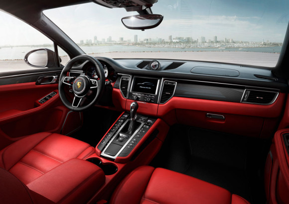 2015 Porsche Macan