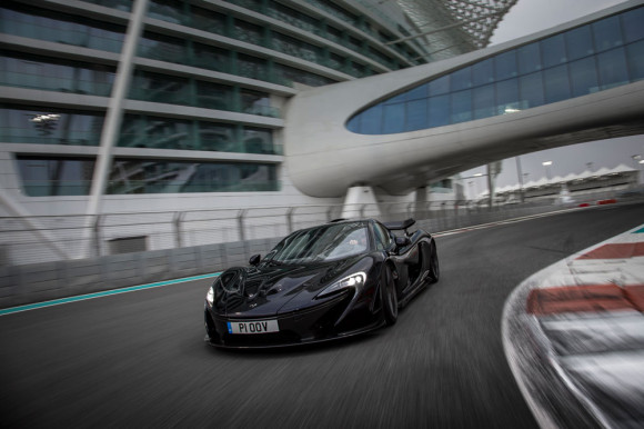 McLaren P1 UAE
