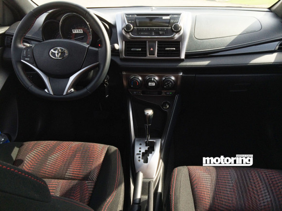 2015 Toyota Yaris Hatchback