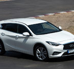 2016 Infiniti Q30 review